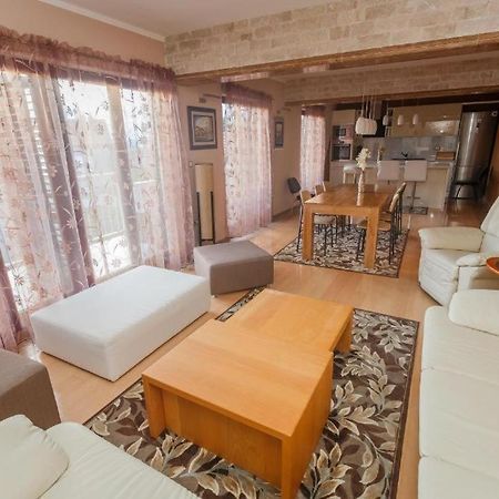 Luxury Apartments Near Bacvice Beach Split Exterior photo
